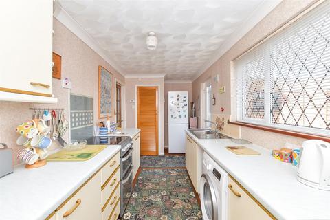 3 bedroom terraced house for sale, Bransgore Avenue, Havant, Hampshire