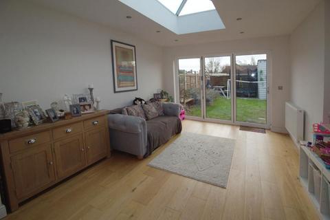 4 bedroom semi-detached house for sale, Manor close, Langtoft, PE6 9NB