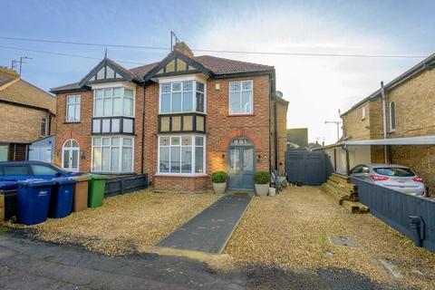 3 bedroom semi-detached house for sale, Kingsley Avenue, Wisbech, Cambs, PE13 2PD