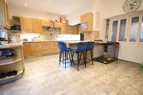 4 bedroom semi-detached house for sale, Edgware HA8