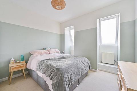 2 bedroom flat for sale, Tooting Bec Gardens, Tooting Bec, London, SW16