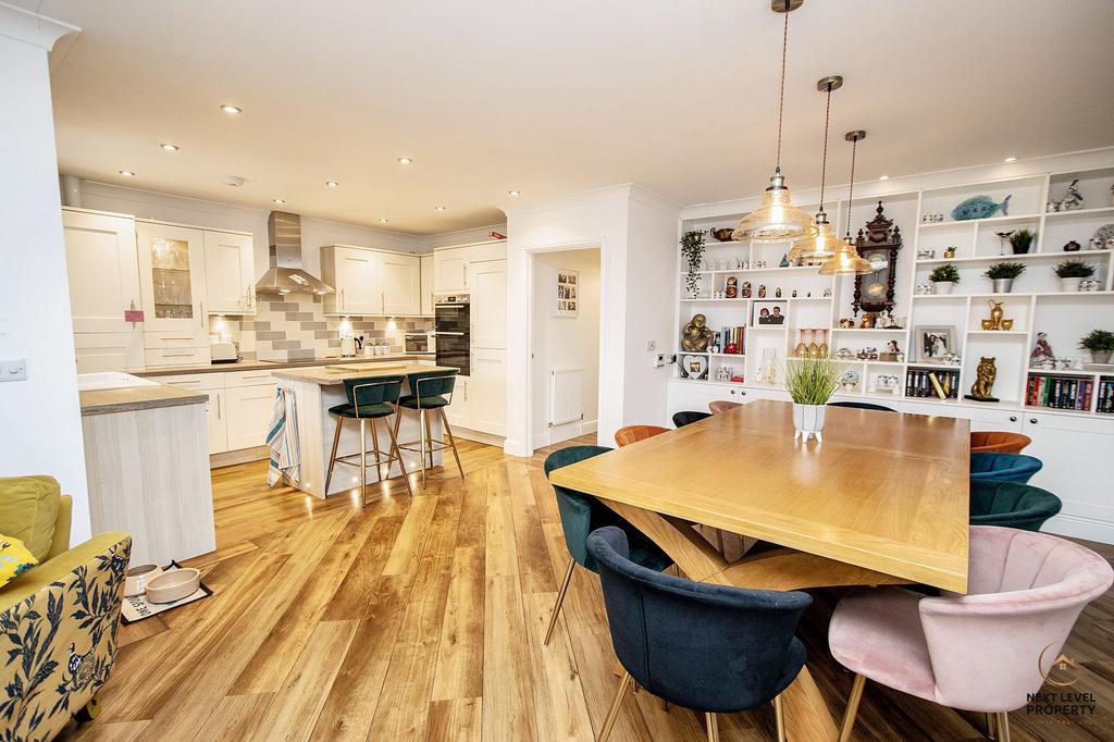 Kitchen/Diner &amp; Living Area