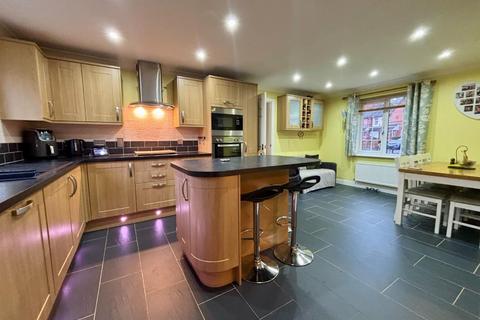 4 bedroom detached house for sale, Quintonside, Grange Park, Northampton NN4