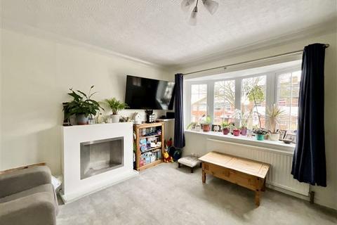 3 bedroom semi-detached house for sale, Flockton Road, Handsworth, Sheffield, S13 9QW