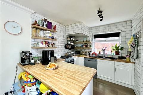 50 Flockton Road, Sheffield, S13 9QW