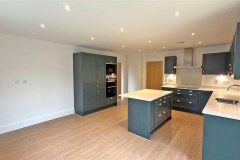 4 bedroom detached house for sale, Offenham Road, Evesham, Worcestershire