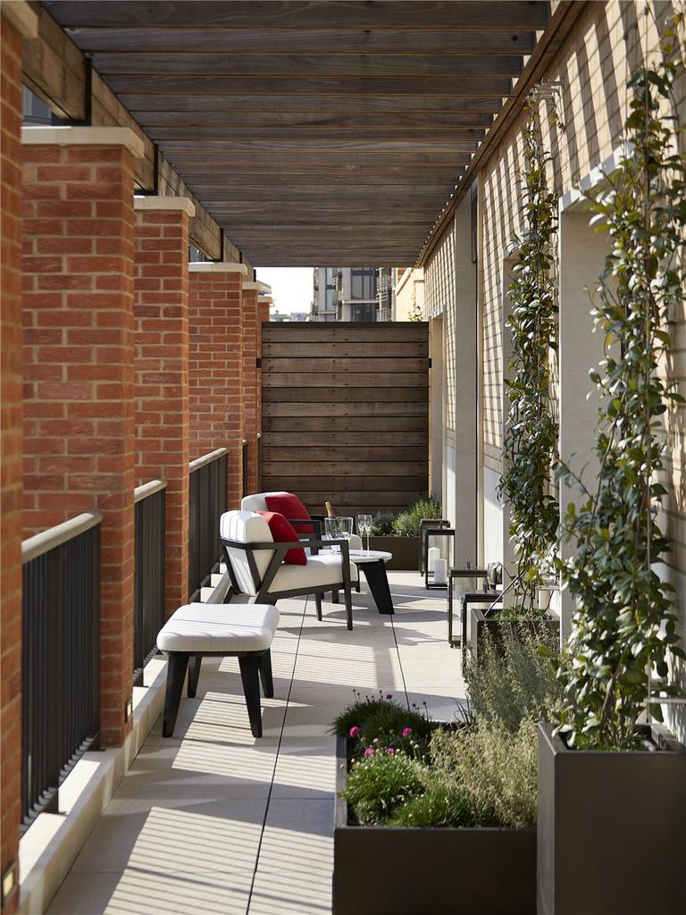 Apt 5, William St