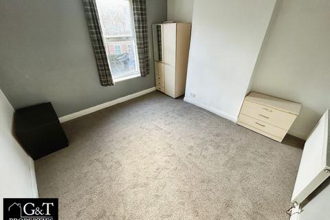 2 bedroom terraced house to rent, Bent Street, Brierley Hill