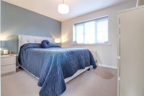 10 Ash Drive, South Molton, EX36 3FA