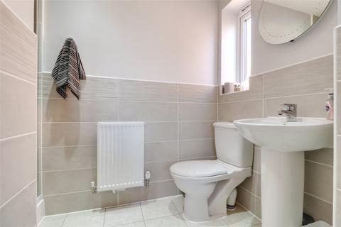 10 Ash Drive, South Molton, EX36 3FA