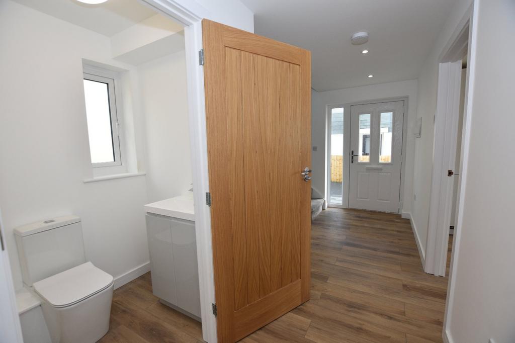 Entrance Hall/Cloak