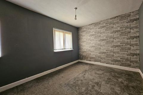 2 Chipping Grove, Burnley, BB10 4PA
