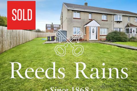 2 Chipping Grove, Burnley, BB10 4PA