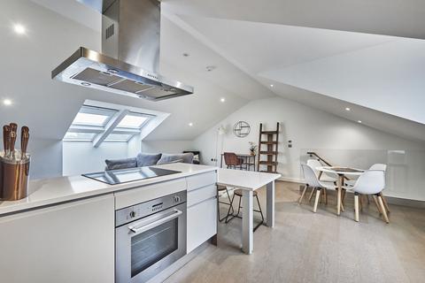 2 bedroom penthouse for sale, Camp Road, Hertfordshire AL1