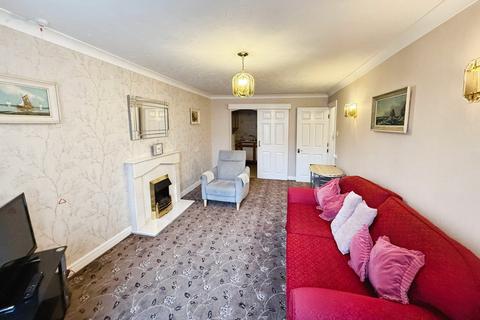 1 bedroom apartment for sale, The Crescent, Greater Manchester SK8