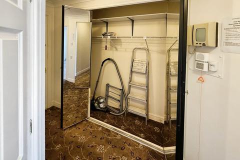1 bedroom apartment for sale, The Crescent, Greater Manchester SK8