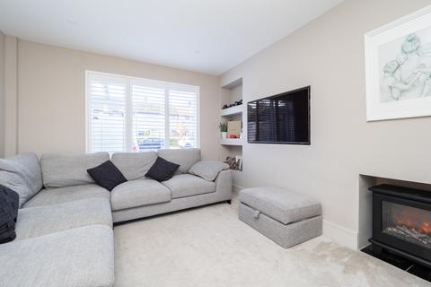 1 Antrobus Close, Sutton, SM1 2EL