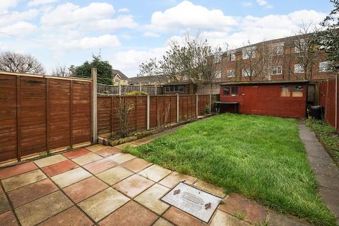 3 bedroom terraced house for sale, Windermere Road, London SW16