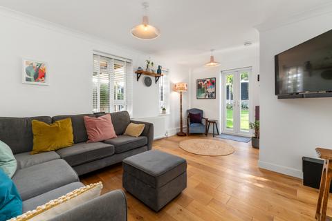 40 Bullfields, Sawbridgeworth, CM21 9DF