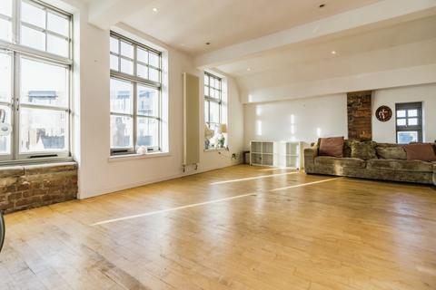 Flat 30, Model Lodging House Bloom Street, Salford, M3 6AJ