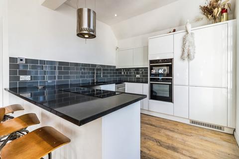 Flat 30, Model Lodging House Bloom Street, Salford, M3 6AJ