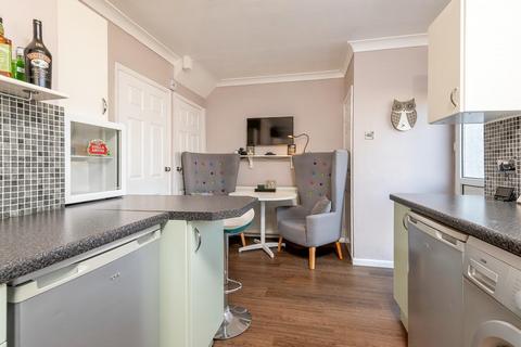 undefined, Westbury Grove, West Yorkshire LS10