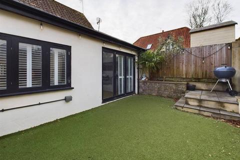 2 bedroom maisonette for sale, The Grange, Bristol BS20