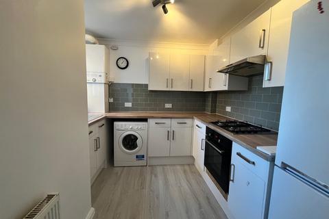 2 bedroom apartment to rent, Outram Road, Hampshire PO5