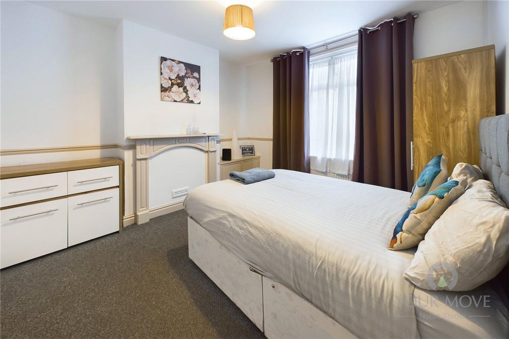 Bedroom 4/Lounge