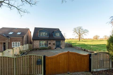 4 bedroom detached house for sale, Strensall Road, York YO32