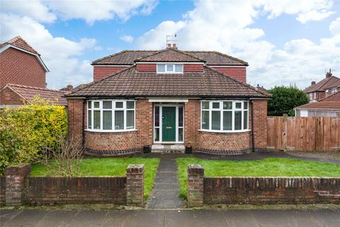 3 bedroom bungalow for sale, Hempland Avenue, North Yorkshire YO31