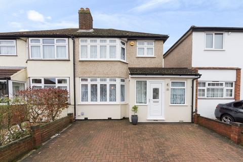 3 bedroom semi-detached house for sale, Merlin Road, Welling, DA16