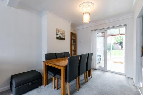 3 bedroom semi-detached house for sale, Merlin Road, Welling, DA16