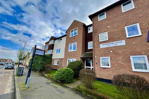 2 bedroom flat for sale, Caversham Lodge, London Road, Leigh-On-Sea