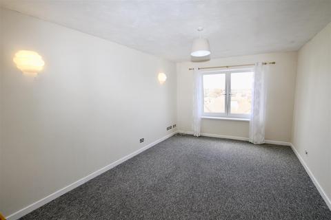 2 bedroom flat for sale, Caversham Lodge, London Road, Leigh-On-Sea