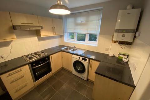 2 bedroom flat to rent, Ballbrook Avenue, Didsbury, Manchester