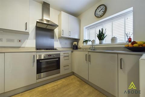 2 bedroom end of terrace house for sale, Friesian Way, Uttoxeter ST14