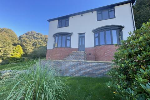 4 bedroom detached house to rent, Old Coach Road, Bradfield, S6