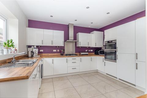 4 bedroom detached house for sale, Shadow Close, Cofton Hackett, Birmingham. B45