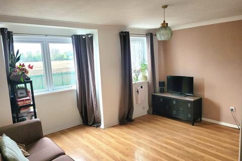 1 bedroom flat for sale, Ibbotson Court, Poyle Road, Colnbrook SL3