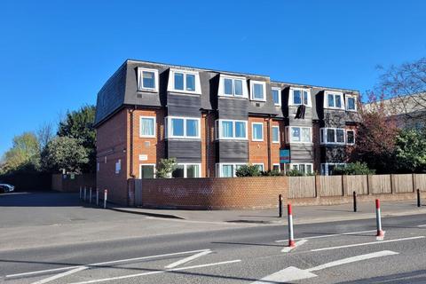 1 bedroom flat for sale, Ibbotson Court, Poyle Road, Colnbrook SL3