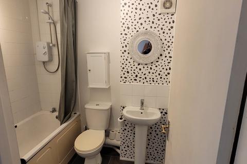 undefined, Ibbotson Court, Poyle Road, Colnbrook SL3