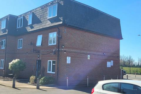 1 bedroom flat for sale, Ibotson Court, Poyle Road, Colnbrook SL3