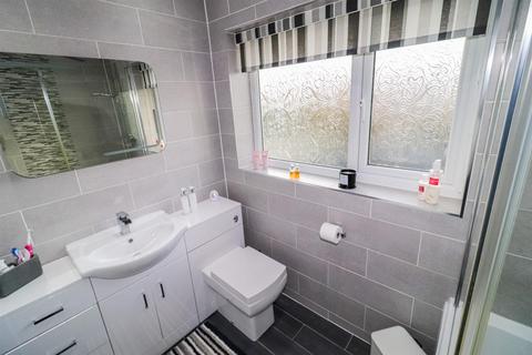 30 Athold Drive, Ossett, WF5 0PX