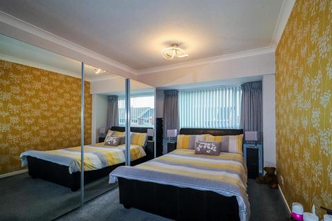 30 Athold Drive, Ossett, WF5 0PX
