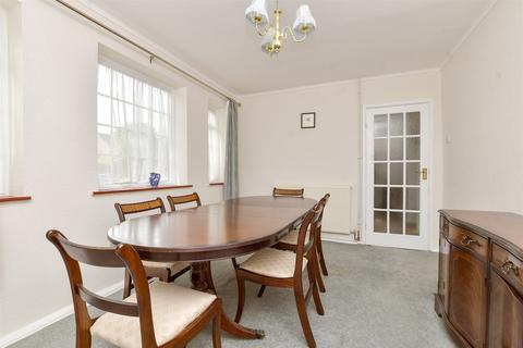 4 bedroom semi-detached house for sale, Fairfield Way, Coulsdon, Surrey