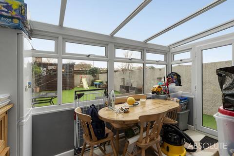 17 Batson Gardens, Paignton, TQ4 5LT
