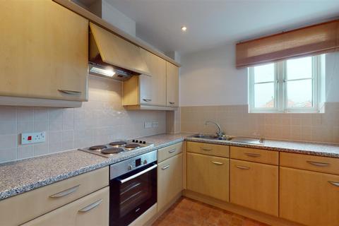 1 bedroom flat to rent, The Pollards, Bourne