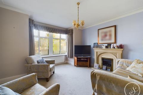 3 bedroom detached house for sale, Temple Lane, Leeds