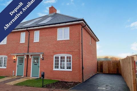 3 bedroom semi-detached house to rent, Litchfield Drive, Rushden, Northamptonshire, NN10 8FT